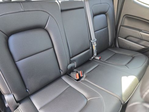 Used 2019 Chevrolet Colorado ZR2 image 26