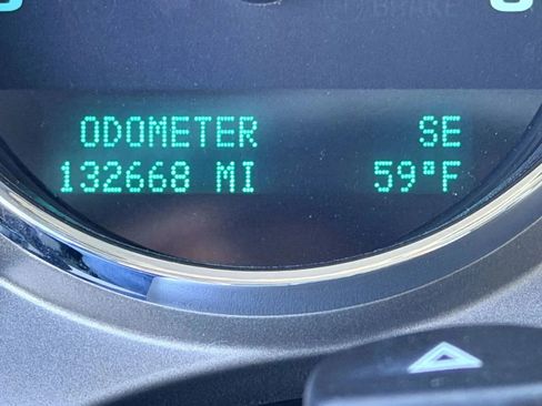 Used 2012 Chevrolet Silverado 1500 LT image 12