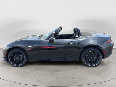New 2026 MAZDA MX-5 Miata Club w/ Interior Package RWD image 3