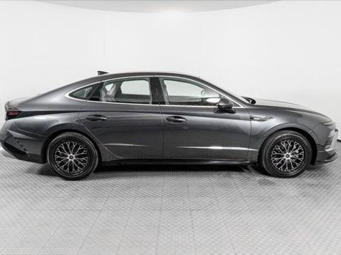 Used 2025 Hyundai Sonata SEL FWD image 7