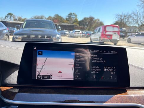 Used 2020 BMW M550i xDrive w/ Executive Package image 35