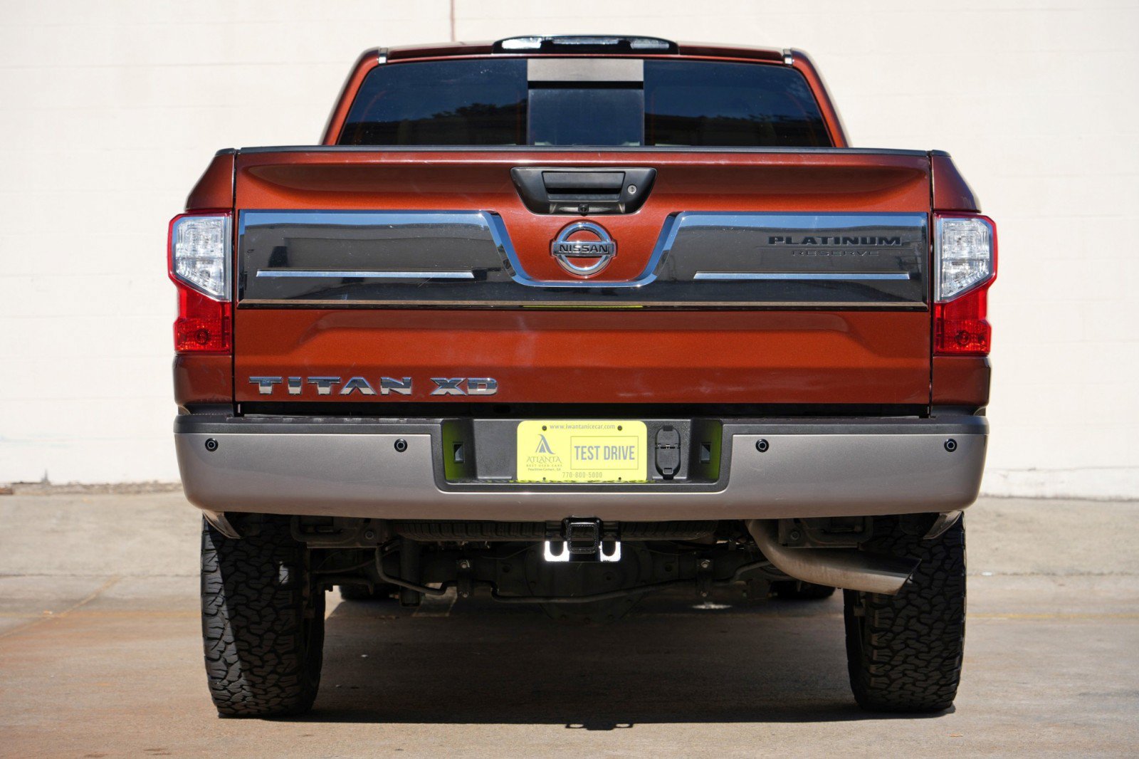 Used 2016 Nissan Titan Platinum Reserve RWD image 10