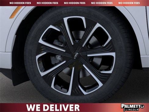 New 2026 Lincoln Nautilus Reserve image 19