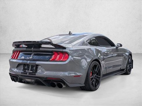 Used 2022 Ford Mustang Shelby GT500 w/ Technology Package RWD image 5