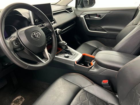 Used 2024 Toyota RAV4 Adventure image 15