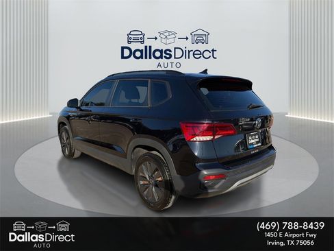 Used 2024 Volkswagen Taos S w/ MDO Package image 8