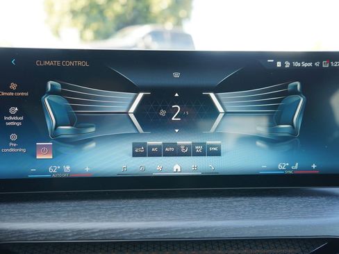 New 2026 BMW 330i Sedan w/ M Sport Package image 18