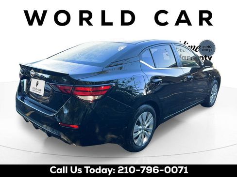 Used 2025 Nissan Sentra S image 17