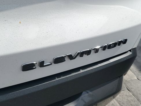Used 2025 GMC Terrain Elevation FWD image 9
