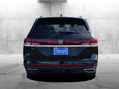 New 2026 Volkswagen Atlas SE image 6