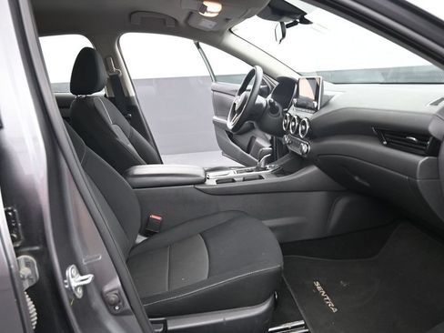 Used 2024 Nissan Sentra SV FWD image 37