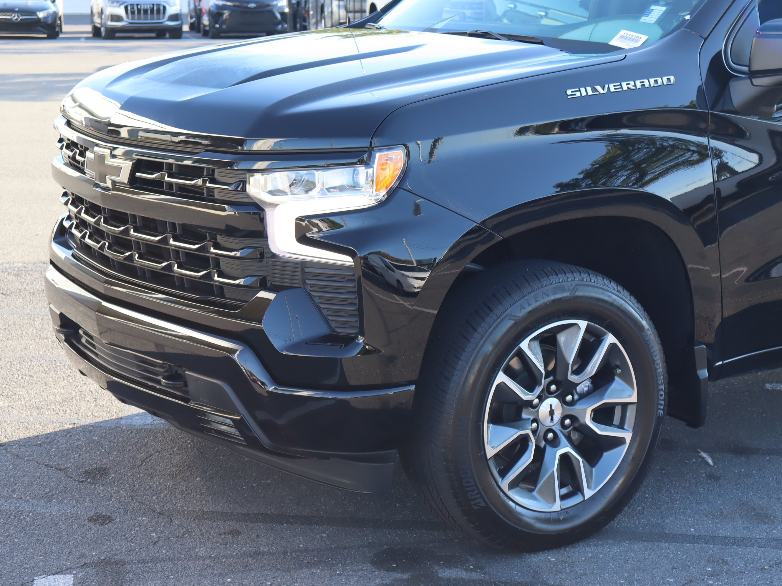 Used 2023 Chevrolet Silverado 1500 RST AWD/4WD image 6