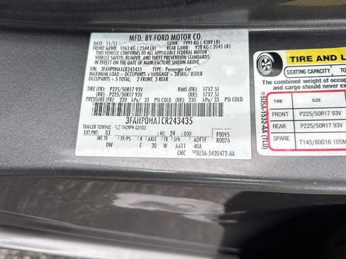 Used 2012 Ford Fusion SE image 34