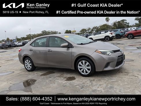 Used 2016 Toyota Corolla LE image 1