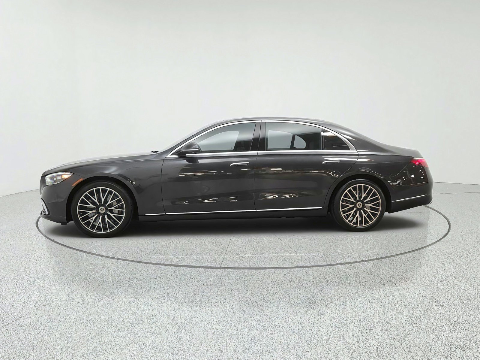 Certified 2023 Mercedes-Benz S 500 4MATIC image 8