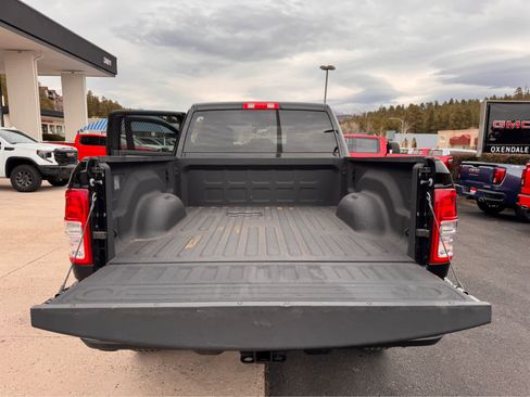 Used 2024 RAM 2500 Big Horn w/ Bed Utility Group image 14