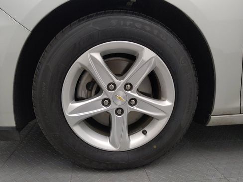 Used 2022 Chevrolet Malibu LS w/ Driver Confidence Package II FWD image 31