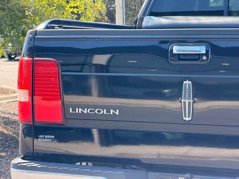 Used 2006 Lincoln Mark LT 4x4 image 12