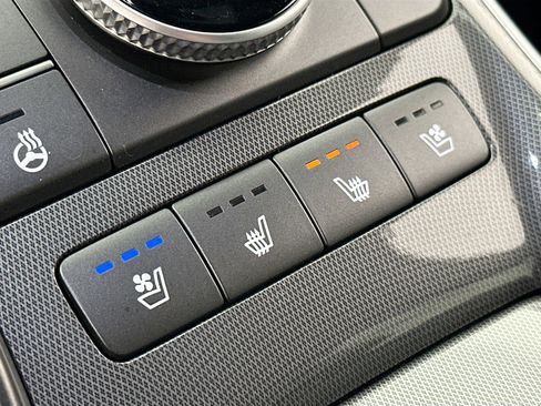 Used 2023 Hyundai Santa Fe Calligraphy w/ Cargo Package image 21