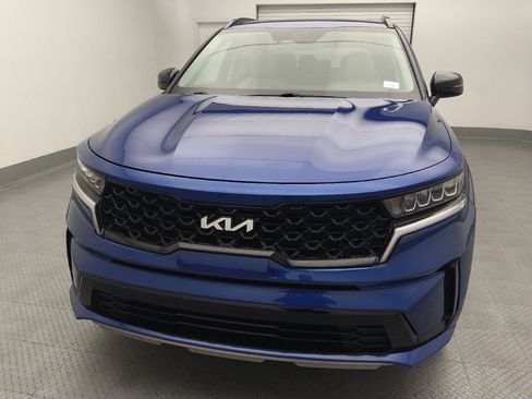 Used 2022 Kia Sorento S FWD image 15