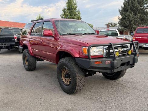 Used 2002 Toyota 4Runner SR5 w/ Leather Trim Pkg AWD/4WD image 11