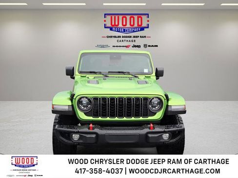 Used 2025 Jeep Gladiator Rubicon AWD/4WD image 9