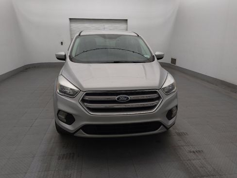 Used 2017 Ford Escape SE FWD image 14