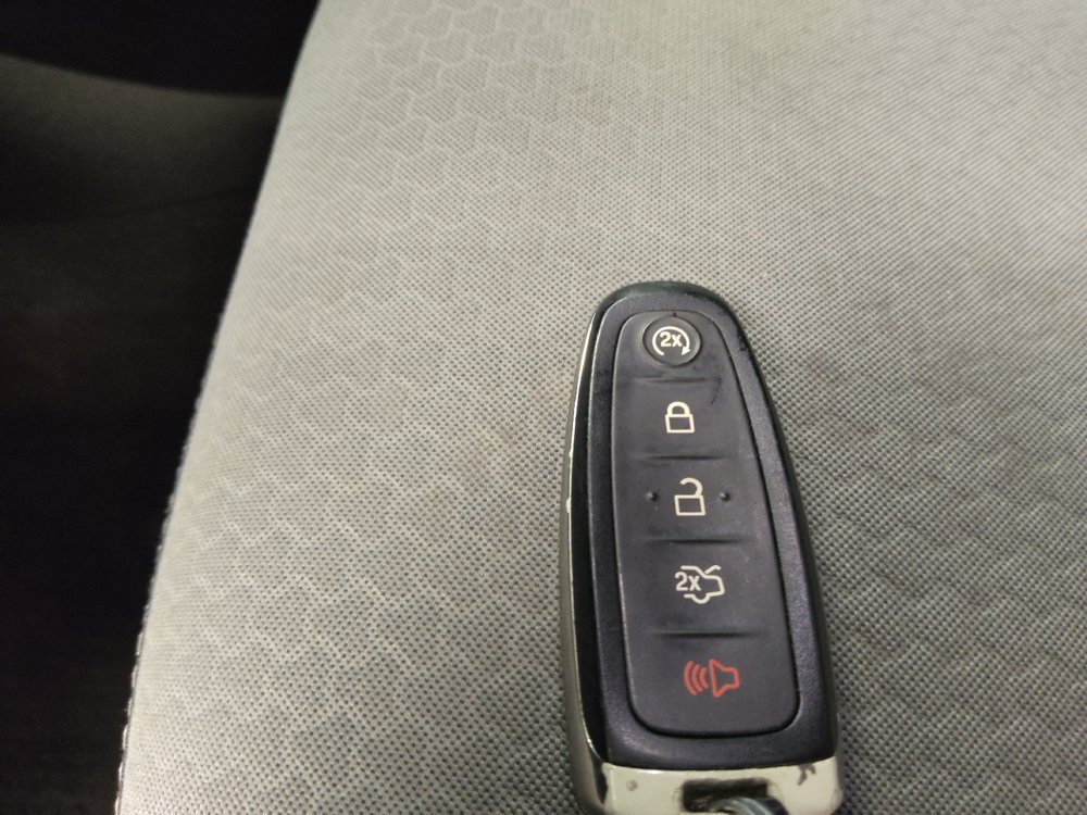 Used 2019 Ford Escape SE FWD image 32