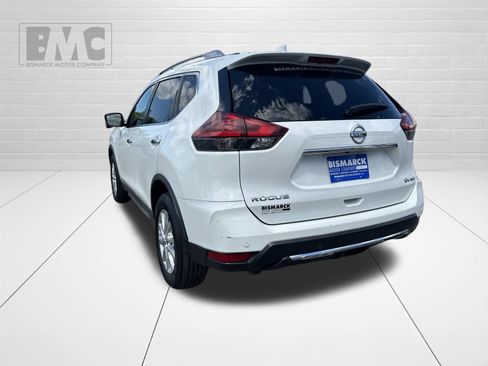 Used 2019 Nissan Rogue SV AWD/4WD image 4