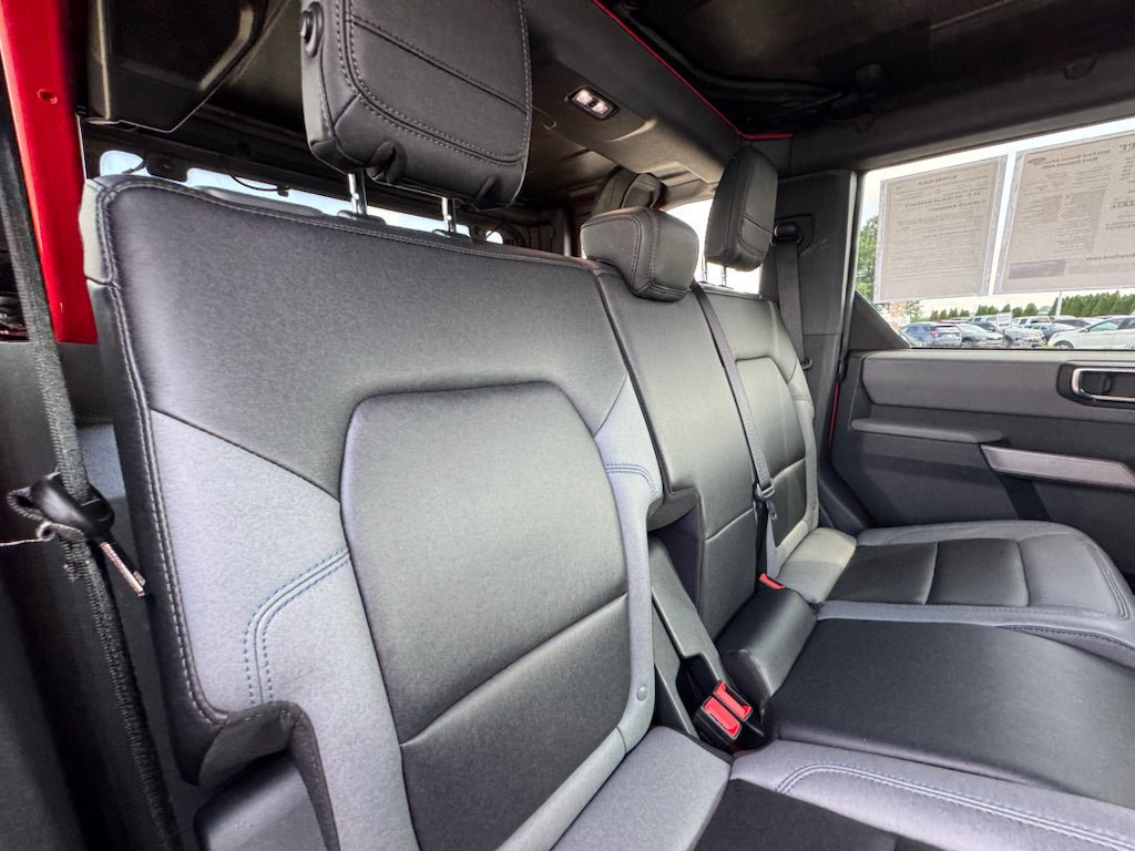 Certified 2023 Ford Bronco Black Diamond AWD/4WD image 18