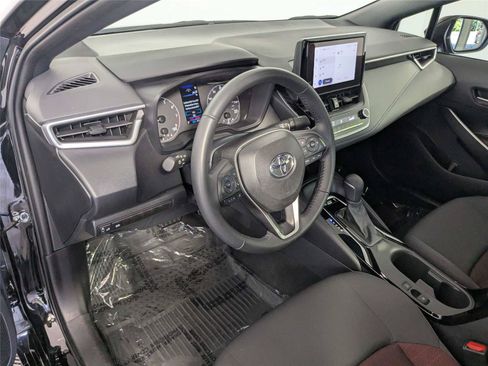 Certified 2024 Toyota Corolla SE FWD image 10