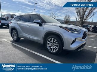 Certified 2022 Toyota Highlander Platinum video 1
