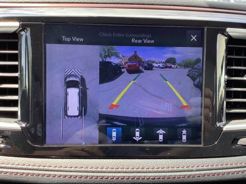 Used 2017 Chrysler Pacifica Limited FWD image 52