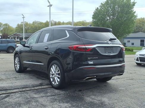 Used 2020 Buick Enclave Premium w/ Sun and Sites Package AWD/4WD image 21
