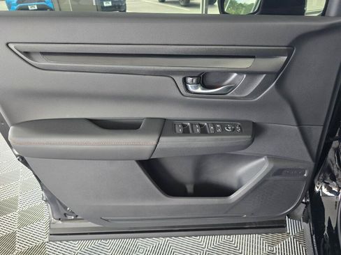 Used 2026 Honda CR-V TrailSport image 37