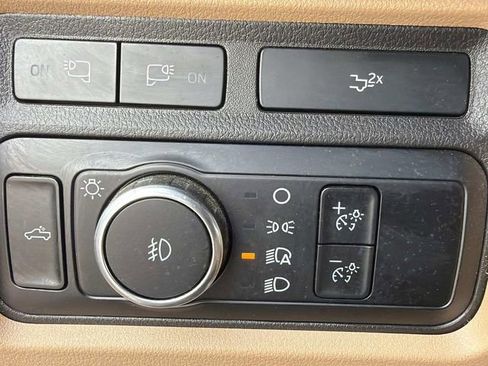 Certified 2024 Ford F250 Lariat w/ Lariat Ultimate Package AWD/4WD image 26