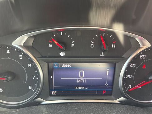 Used 2022 GMC Terrain SLE w/ Driver Convenience Package AWD/4WD image 14