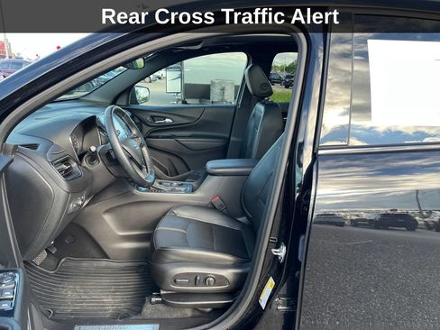 Used 2024 Chevrolet Equinox Premier FWD image 12