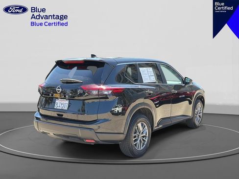 Used 2024 Nissan Rogue S FWD image 5