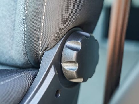 New 2026 RAM ProMaster 1500 w/ Quick Order Package 22G SLT image 22