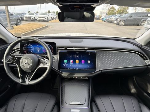 Certified 2025 Mercedes-Benz E 350 4MATIC Sedan image 22