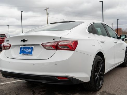 Used 2025 Chevrolet Malibu LT w/ Sport Edition image 6