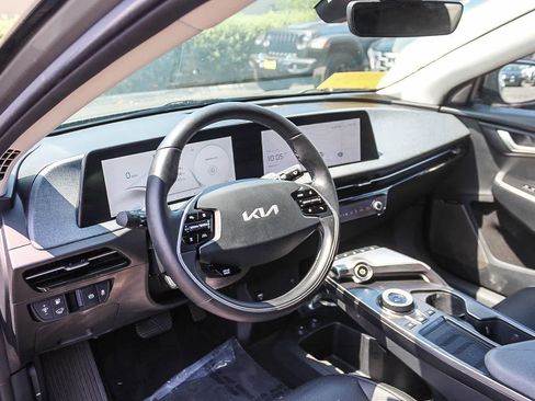 Used 2024 Kia EV6 Wind w/ Wind Technology Package AWD/4WD image 22
