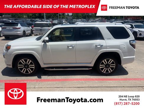 Used 2016 Toyota 4Runner Limited RWD image 1