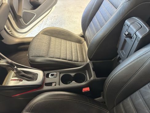 Used 2016 Buick Cascada Premium FWD image 19