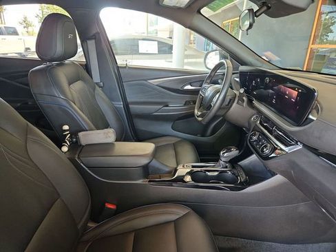 Used 2024 Buick Envista Sport Touring w/ Convenience I Package image 29