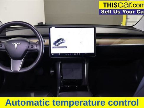 Used 2020 Tesla Model 3 Standard Range Plus image 13