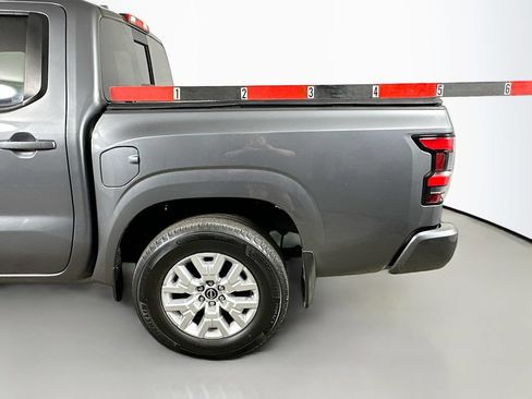 Used 2023 Nissan Frontier SV w/ SV Convenience Package RWD image 37