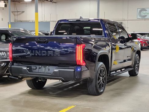 Used 2024 Toyota Tundra Limited AWD/4WD image 8