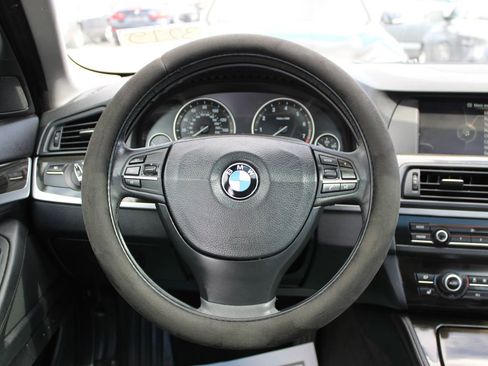 Used 2013 BMW 528i xDrive Sedan AWD/4WD image 33
